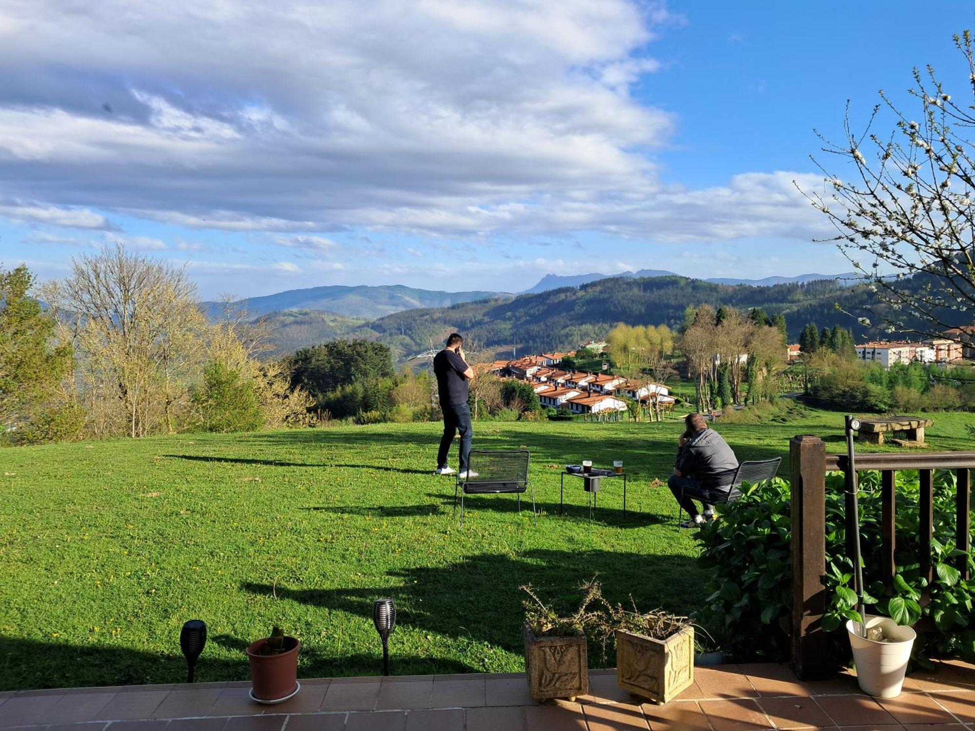 B&B Eguzkitza Elgeta Exteriör bild